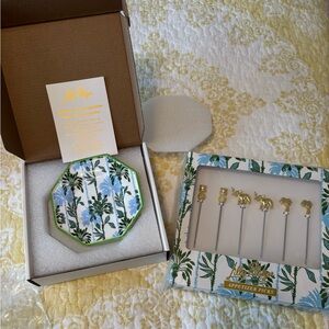 Lilly Pulitzer NWT Appetizer Plates and Pics